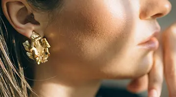 Sky Gold e Senco Gold collaborano per una linea di prodotti in oro 9 carati pensata per la Generazione Z.